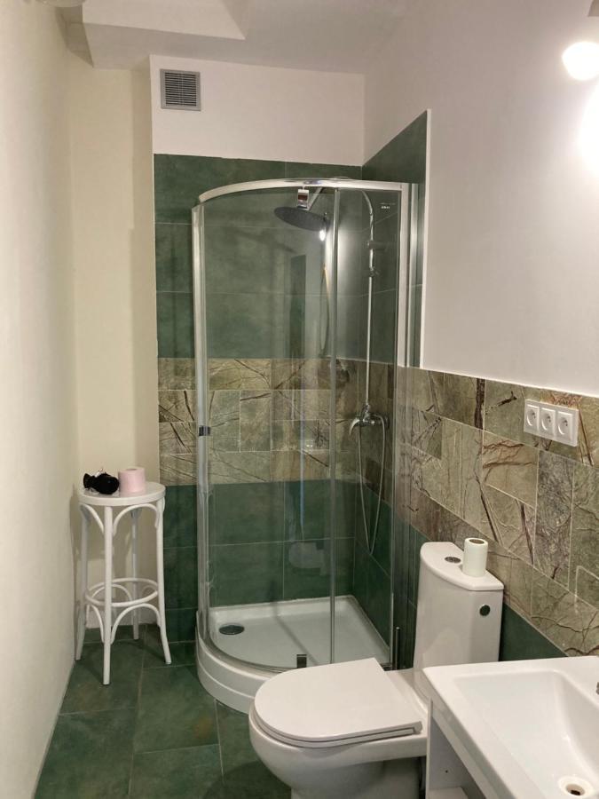 Villa Italiana Pokoje Z Prywatnymi Lazienkami & Odnowa Biologiczna 格丁尼亚 外观 照片
